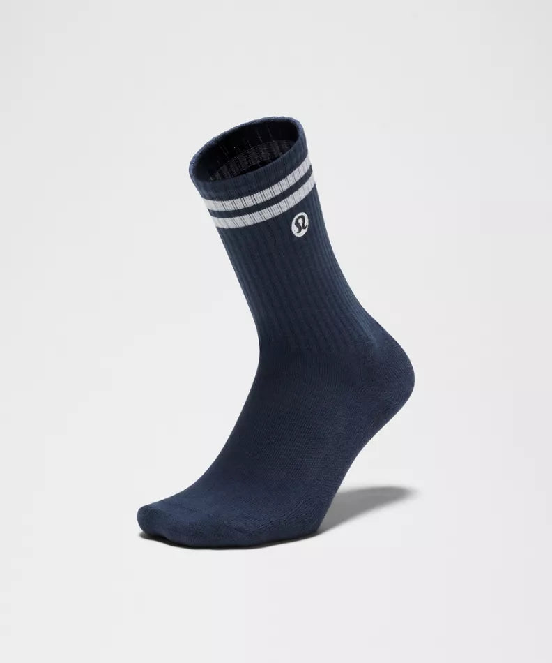 Daily Essential Crew Socks Striped