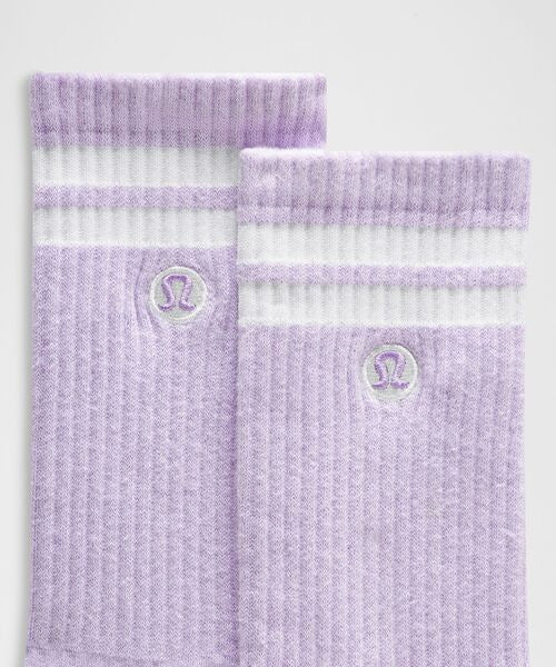 Daily Essential Crew Socks Striped