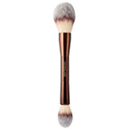 Veil™ Powder Brush | HOURGLASS