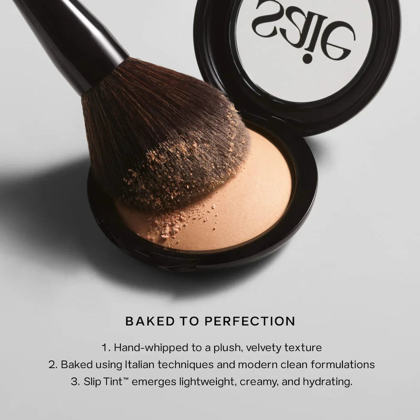 Slip Tint™ Undetectable Baked Setting Powder | SAIE